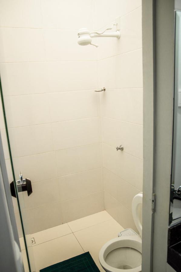Apartamento Novo E Completo No Centro De Palmas C/ Internet Exterior photo